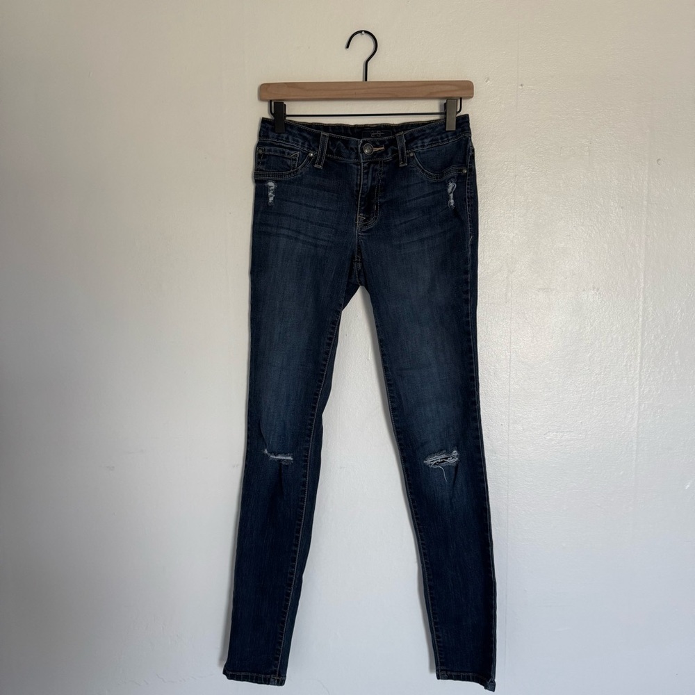 Jessica Simpson Kiss Me  Size 28 Jegging Jeans Size 28